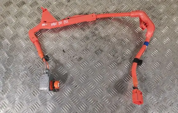 Toyota RAV 4 (XA50) Ignition plug leads 821H233020