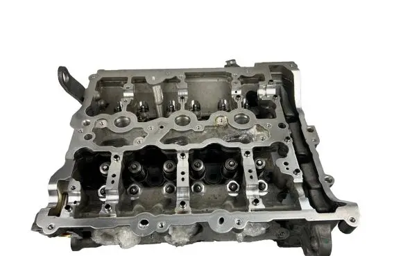 Mini Clubman F54 Engine head 8638085