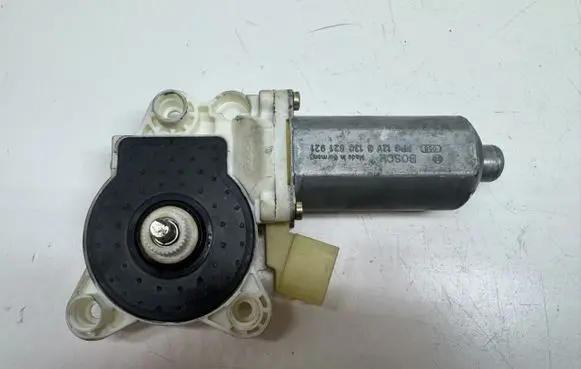 Mercedes-Benz Vaneo W414 Front door window regulator motor A2308201042 106257102