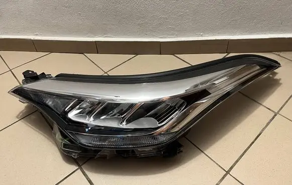 Toyota C-HR I Headlight/headlamp 81170F4180