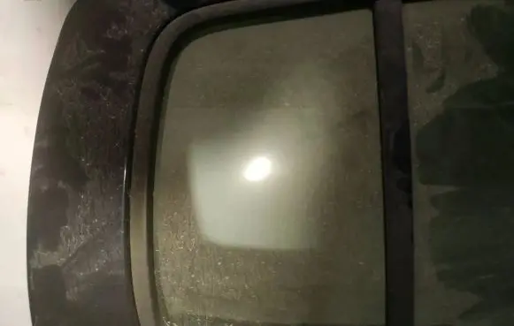 Renault Megane I Rear vent window glass as2