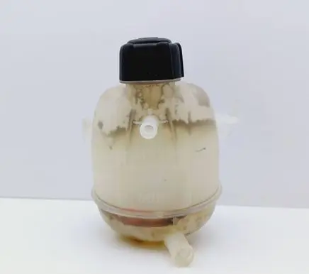 Dacia Logan I Coolant expansion tank/reservoir 8200686355