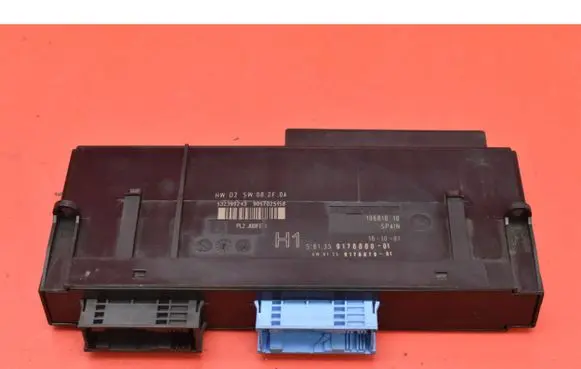 BMW X3 E83 Comfort/convenience module 10681810