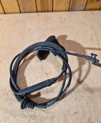 Audi A3 S3 8P Engine bonnet/hood lock release cable 8P0823535C