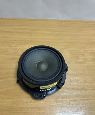Jaguar F-Pace Subwoofer speaker GX7318808CD D4941