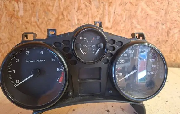 Peugeot 207 Speedometer (instrument cluster) A2C53065547 100000284 A2C53336379