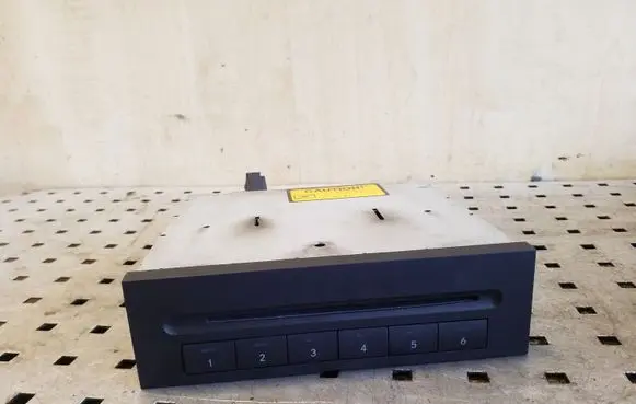 CD/DVD changer