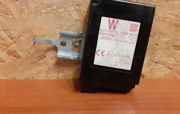 Toyota Prius (XW30) Tire pressure control unit 8976047020 887