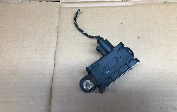 Seat Leon (1P) ESP acceleration yaw rate sensor 1K0907655C 10170103223 BA75J082ZYD