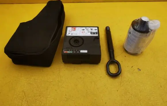 Volkswagen Golf VIII Tire air pump compressor 5N0012615H