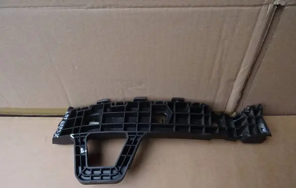 KIA Xceed Rear bumper mounting bracket 86614J7CA0
