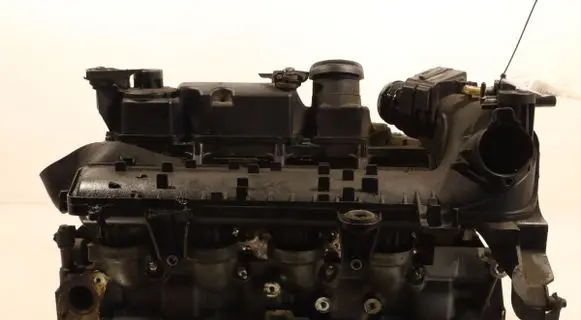 Citroen C3 Engine head T25717G