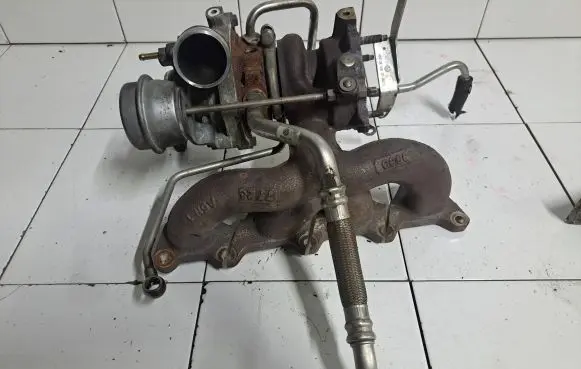 Volkswagen Jetta V Turbo 03L145701K
