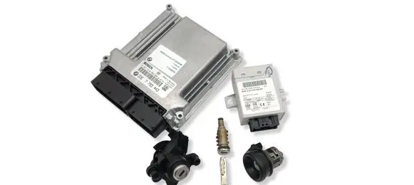 BMW 3 E46 Engine ECU kit and lock set 0281010565 61356905667 6905667