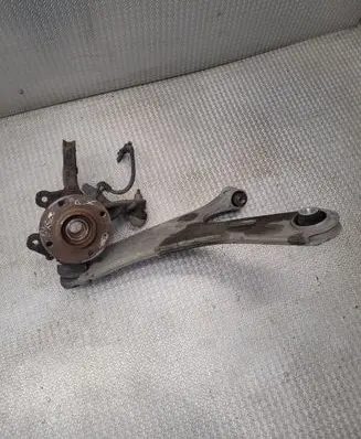 Opel Mokka B Front wheel hub