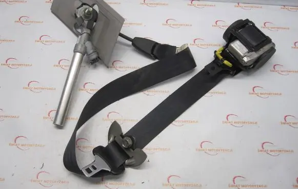 Mitsubishi Outlander Front seatbelt 6066746