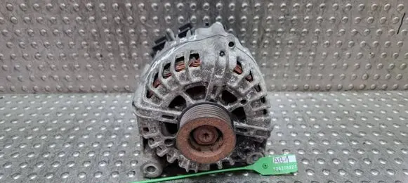 BMW X1 E84 Generator/alternator S26378927 7802261