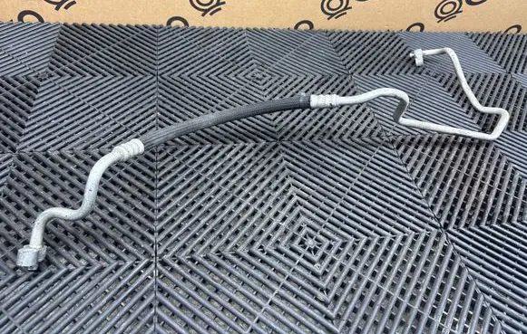 Ram 1500 DT Air conditioning (A/C) pipe/hose P68277013AA