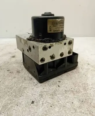 Volvo V70 ABS Pump 9496945 115701 10020402824