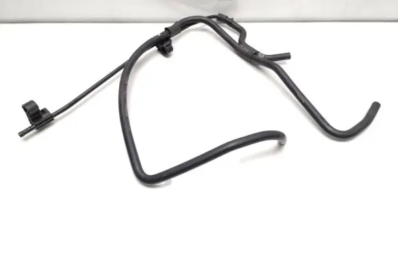 Volkswagen Golf IV Engine coolant pipe/hose 036133518e