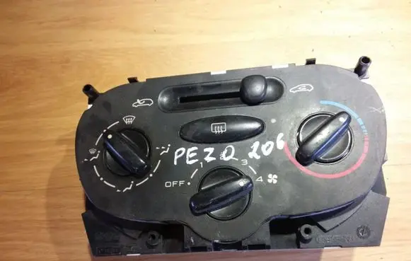 Peugeot 206 Climate control unit 64138