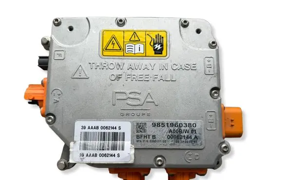 Peugeot 3008 III Voltage converter inverter 9851960380 00062144A 29102407111