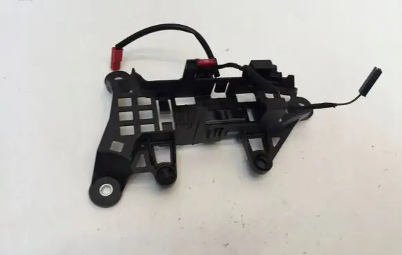 Battery bracket