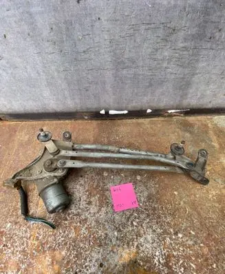 Honda Civic Front wiper linkage and motor 404564