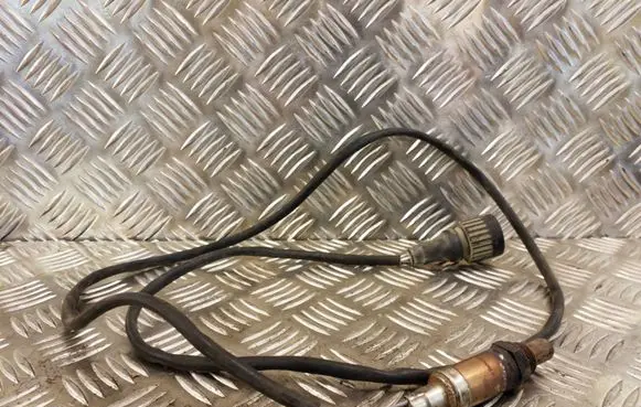 BMW 7 E32 Lambda probe sensor 0258003052