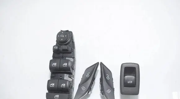 BMW 5 G30 G31 G38 Electric window control switch 6832729 9860545 9860546