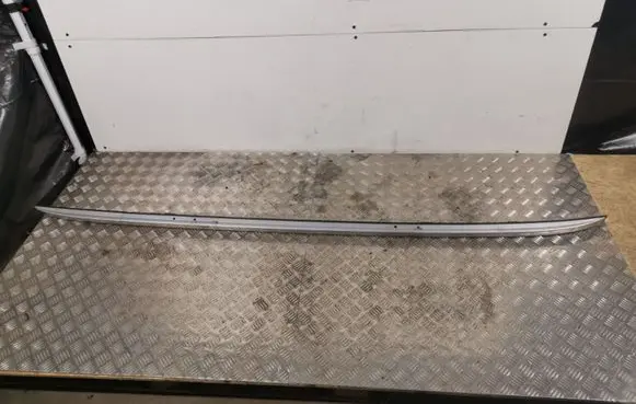 KIA Sorento Roof bar rail