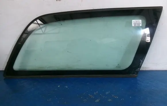 Citroen C5 Rear side window