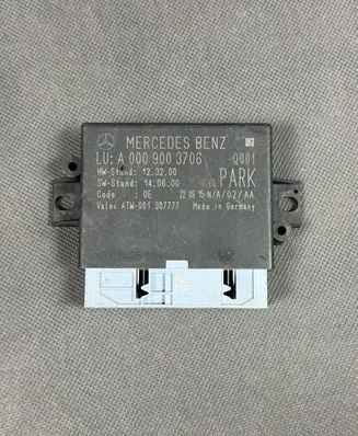 Mercedes-Benz E AMG W212 Parking PDC control unit/module A0009003706 A0009007311