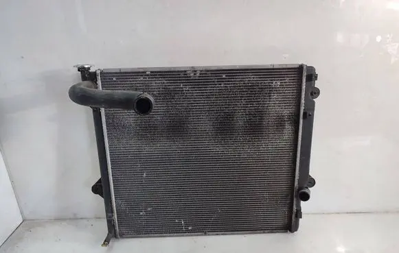 Toyota Land Cruiser (J120) Coolant radiator