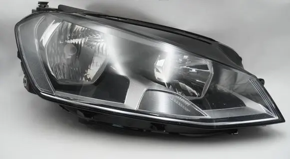 Volkswagen Golf VII Headlight/headlamp 5G1941006 90025300