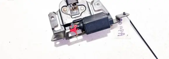 BMW X3 E83 Tailgate/trunk/boot lock/catch/latch 51247057364