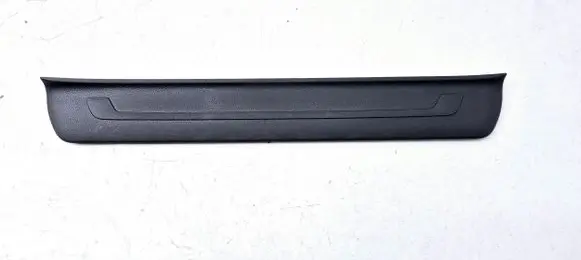 KIA Sportage Front sill trim cover 85884F1000 85883F1000WK
