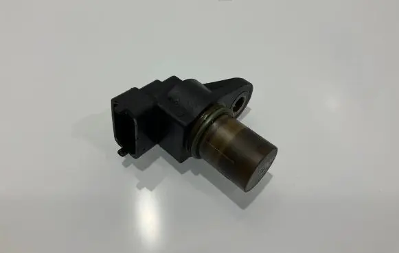 Mercedes-Benz E W211 Camshaft position sensor A0031539728 190304