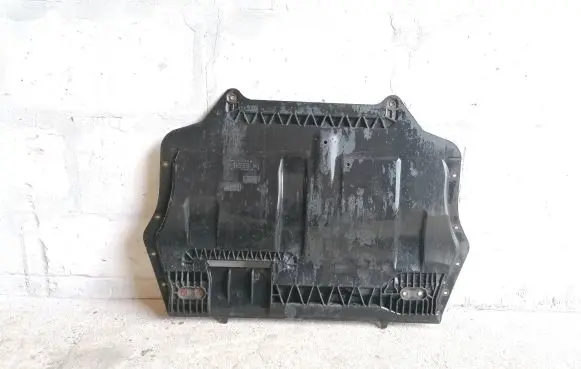 Skoda Yeti (5L) Engine splash shield/under tray 5C6825902A 5C6825901C 5C6825901B