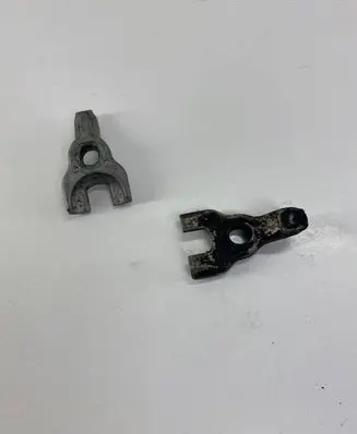 BMW 1 E81 E87 Fuel Injector clamp holder