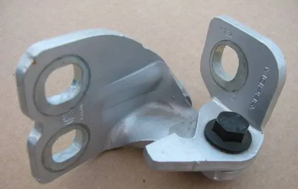 Fiat Tipo Rear door lower hinge 8760G