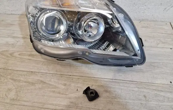 Mercedes-Benz GLK (X204) Headlight/headlamp A2048204861
