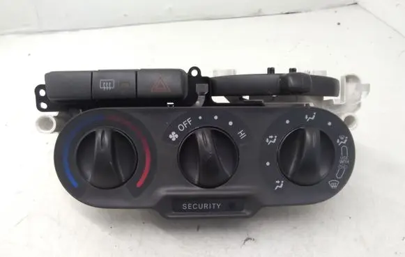 Toyota Yaris Climate control unit