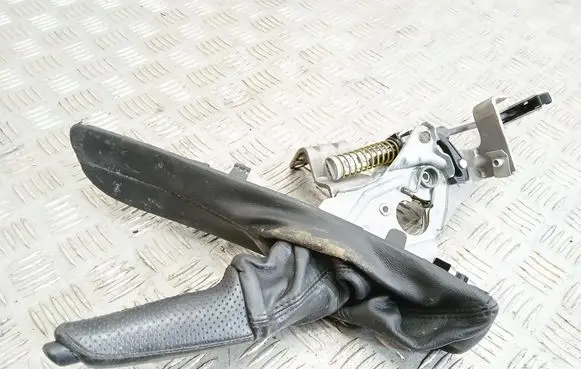BMW 1 E82 E88 Handbrake/parking brake lever assembly 