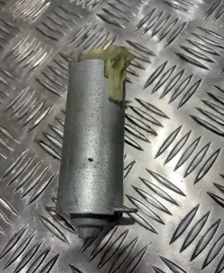 Volvo XC90 Seat adjustment motor 0130002531 198396103 210308F