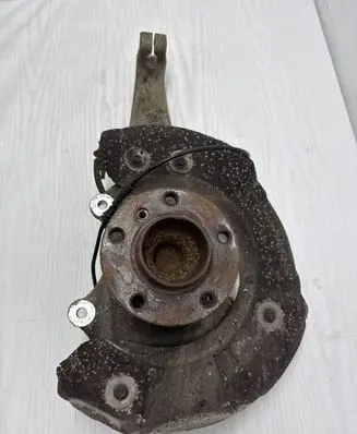 BMW 5 F10 F11 Front wheel hub spindle knuckle