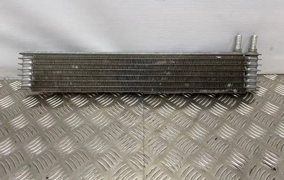 Ford Mustang VI Transmission/gearbox oil cooler FR337A095AB