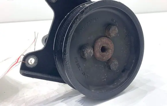 BMW 5 E60 E61 Power steering pump