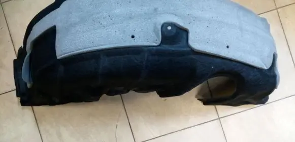 Toyota Verso Rear arch 65637-0F020