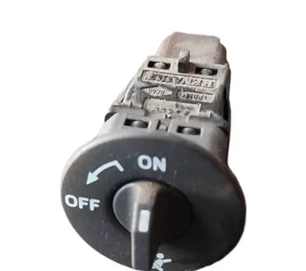 Renault Master III Passenger airbag on/off switch 8200169589D 681995427R 231701
